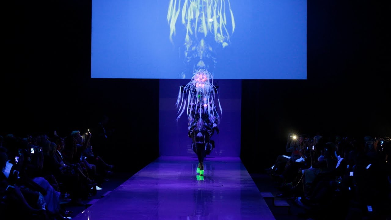 L'Oreal Colour Trophy Live Show - Avant Garde Section