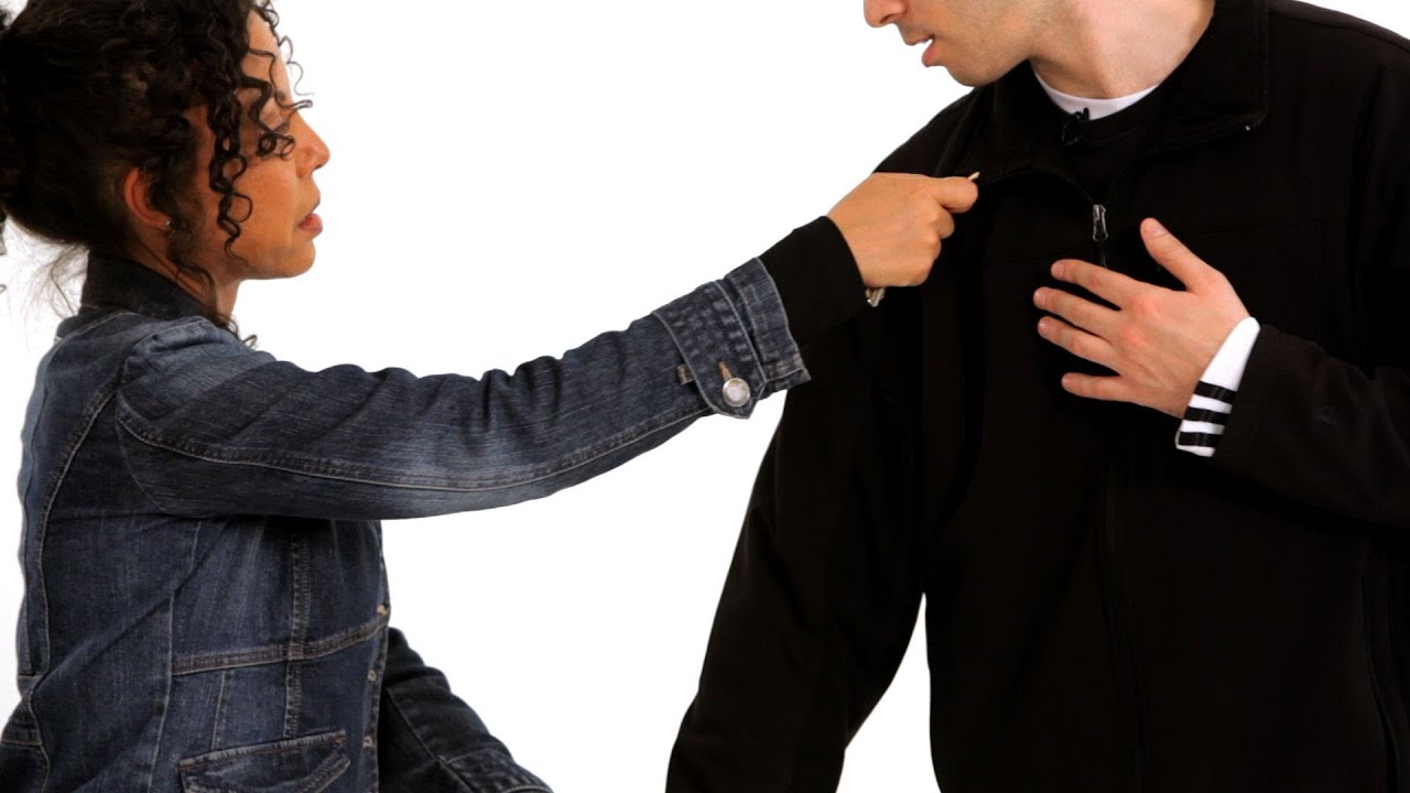 How to Use Keys as a Weapon | Self-Defense