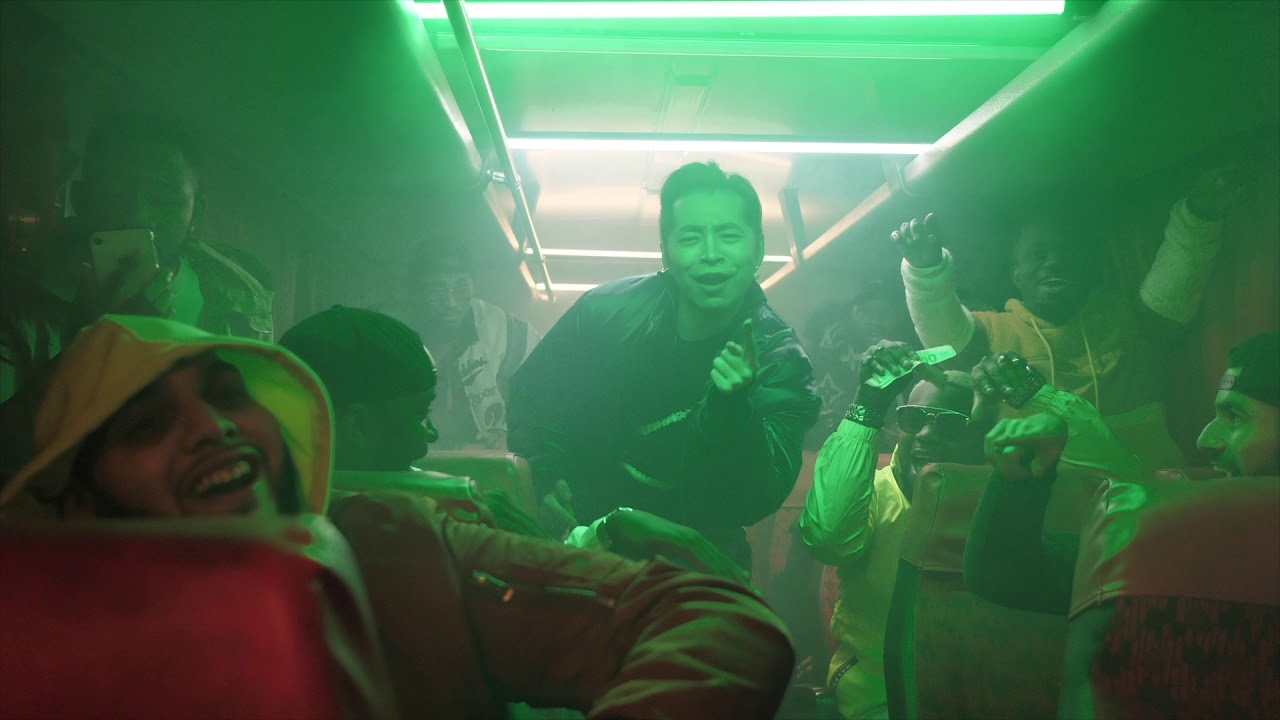 ibra50k feat. Le D x Issaka Weezy - Hey vous l&agrave; (Clip Officiel)