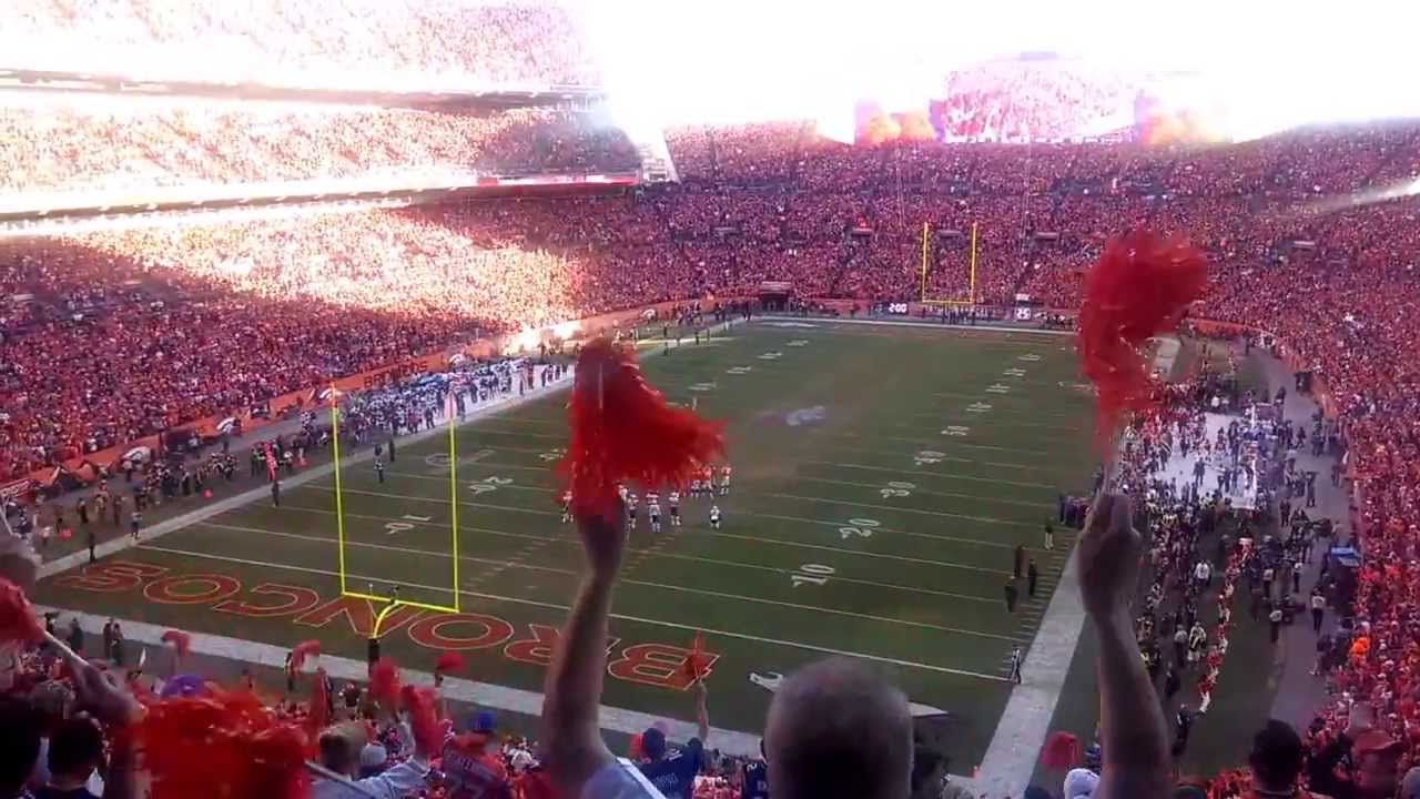 Denver Broncos fans / AFC Championship Game / 2min. warning / 4th quarter / 2014 / Patriots
