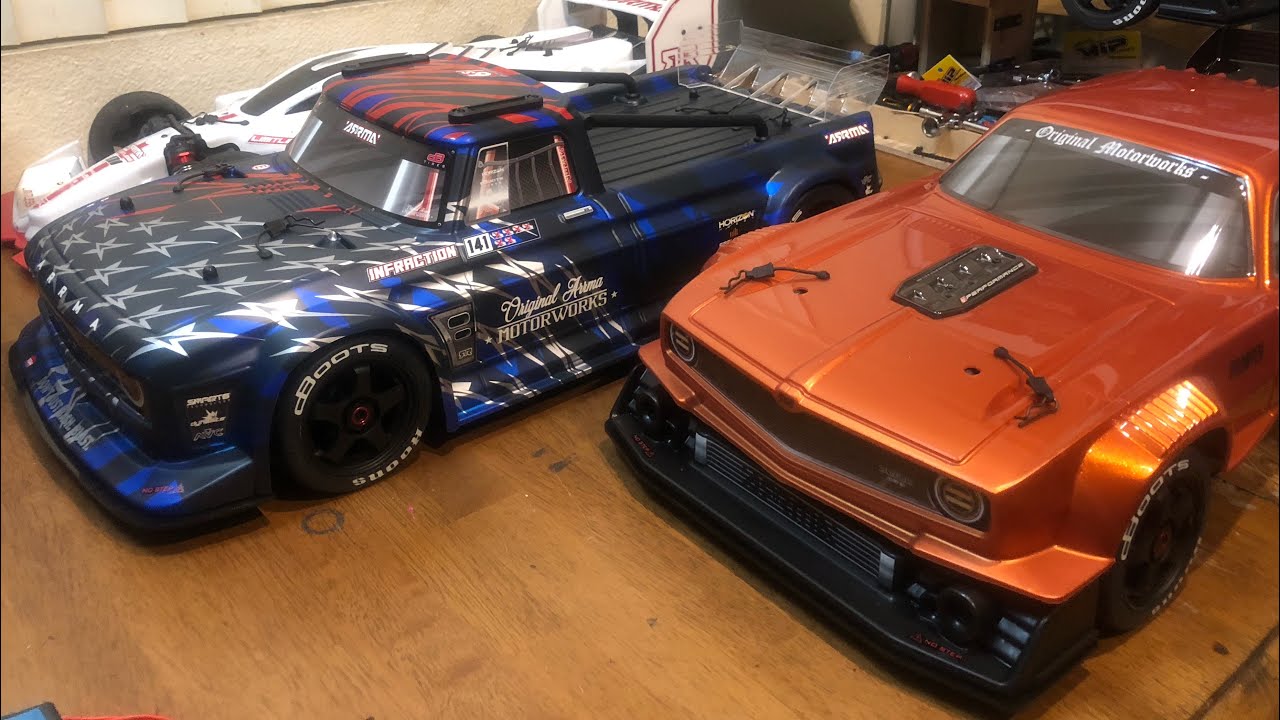 Нарушение правил Arrma V2 и 2 Arrma Felony, оба цвета берут верх