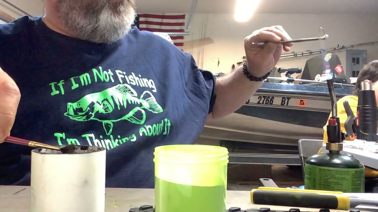 Powder painting jig heads...easy way