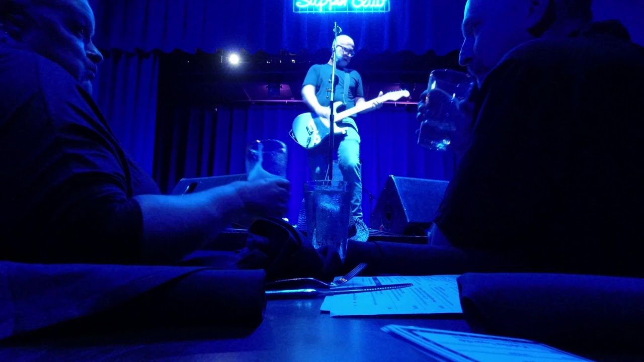 Bob Mould live music box in Cleveland