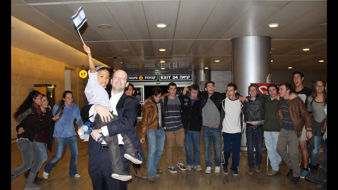Video: Welcoming the Bnei Menashe Immigrants