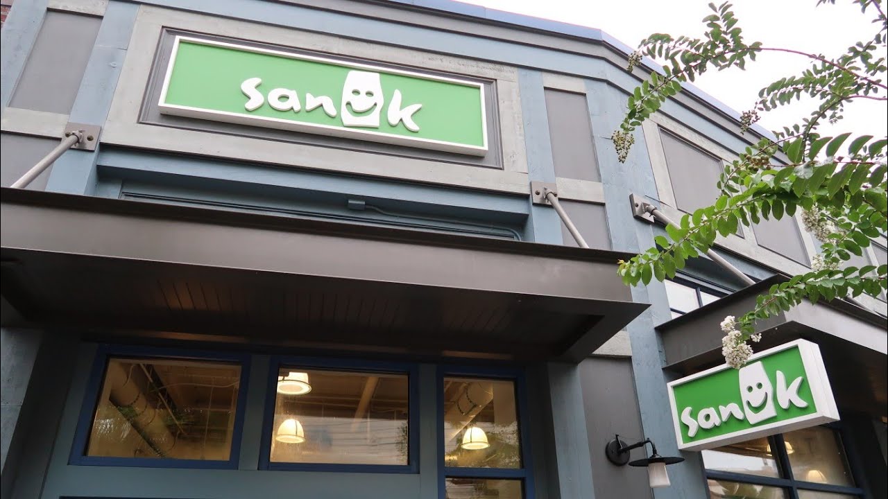 Sanuk Store Tour With Prices! Disney Springs