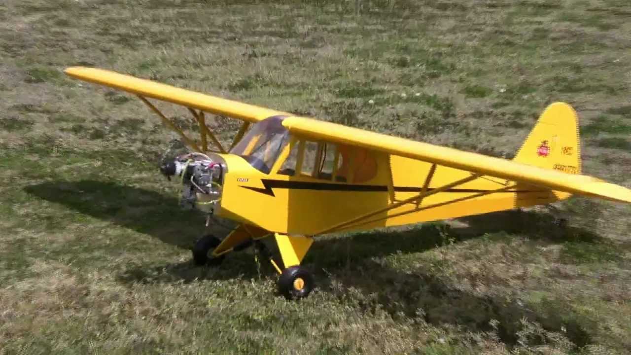 RC Piper J-3 Cub 26cc 水平２気筒Gasエンジン　搭載