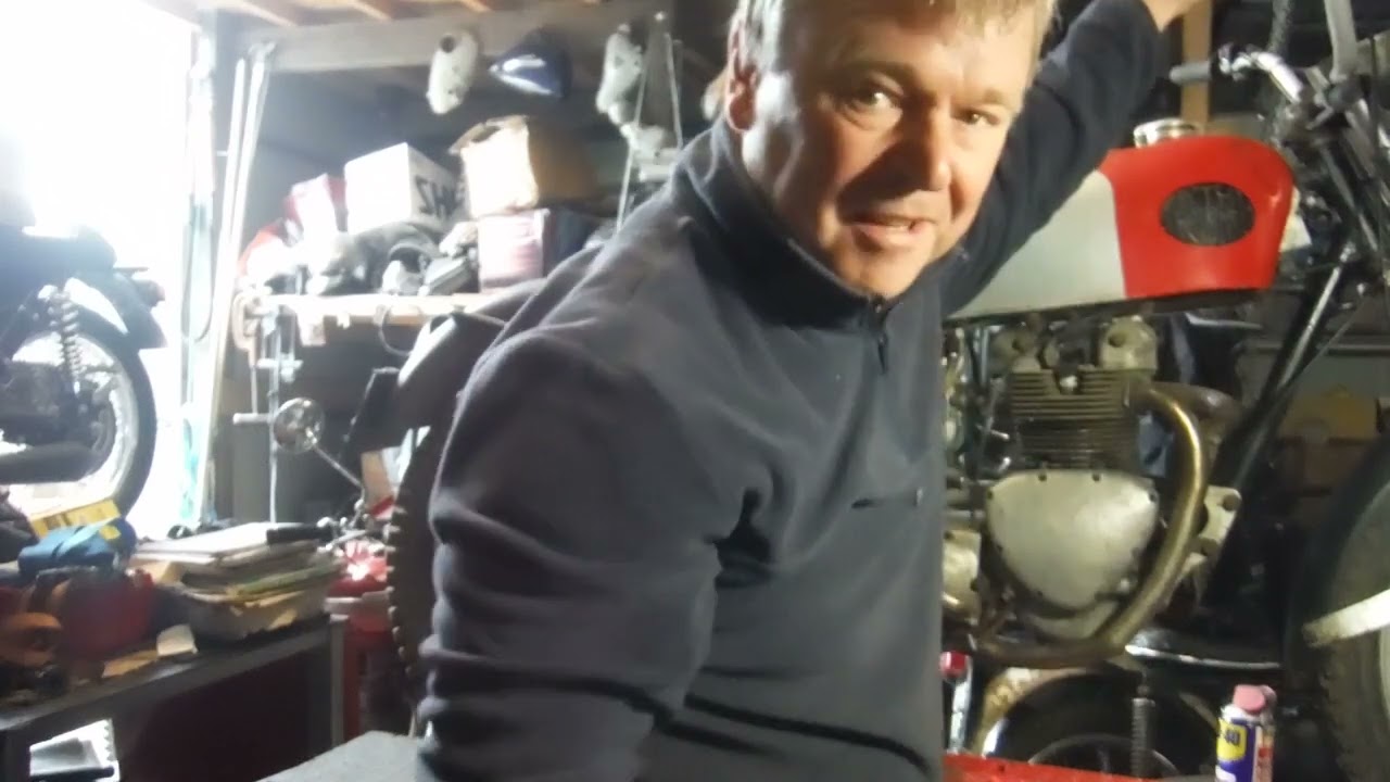 Triumph / Royal Enfield 'Trifield' 500 trials second attempt to start the engine.