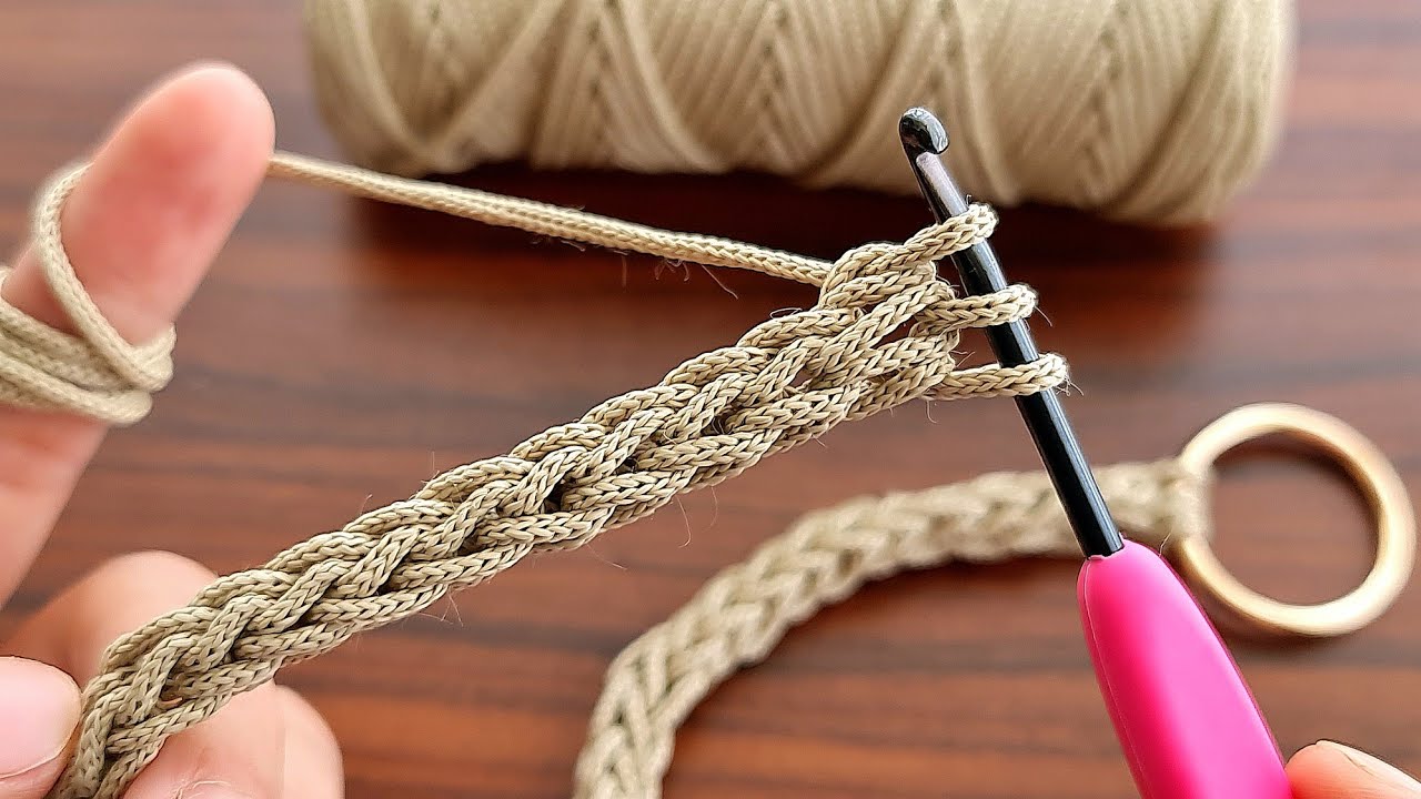 Super idea 😲 Super Easy Crochet Bag Strap Purse wallet handle.Çok kolay çanta sapı yapımı.