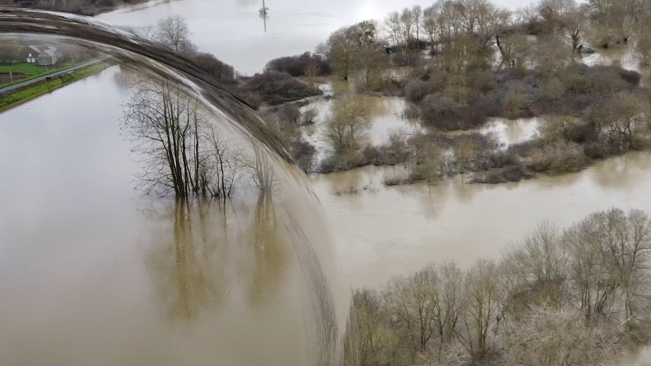 MAVIC MINI...la crue de la Loire ( département de Maine et Loire) février 2021