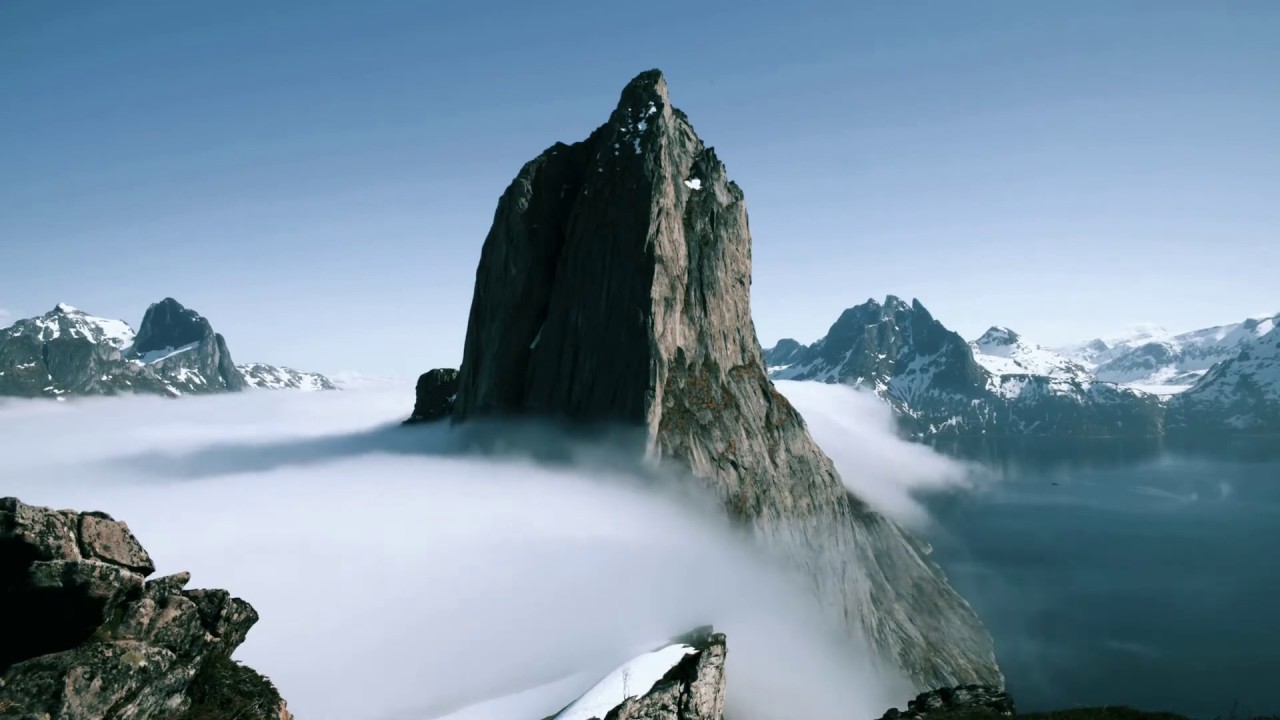 MOUNTAIN FOOTAGE with relaxing music &hearts; #NatureFootage &hearts;