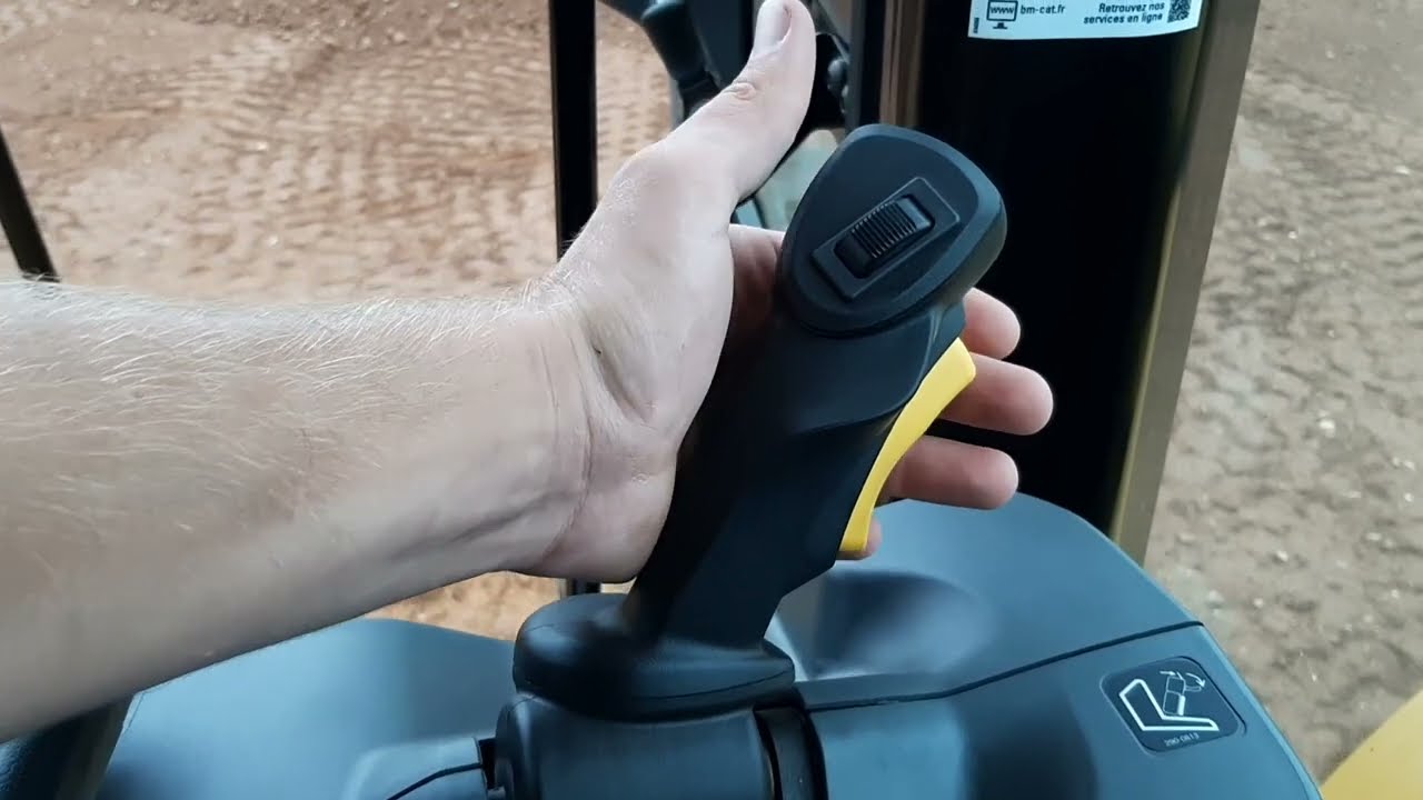 Mise en service machine - Chargeuse Cat® - Le Poste de conduite & Système de pesage [Cat® 972MXE]