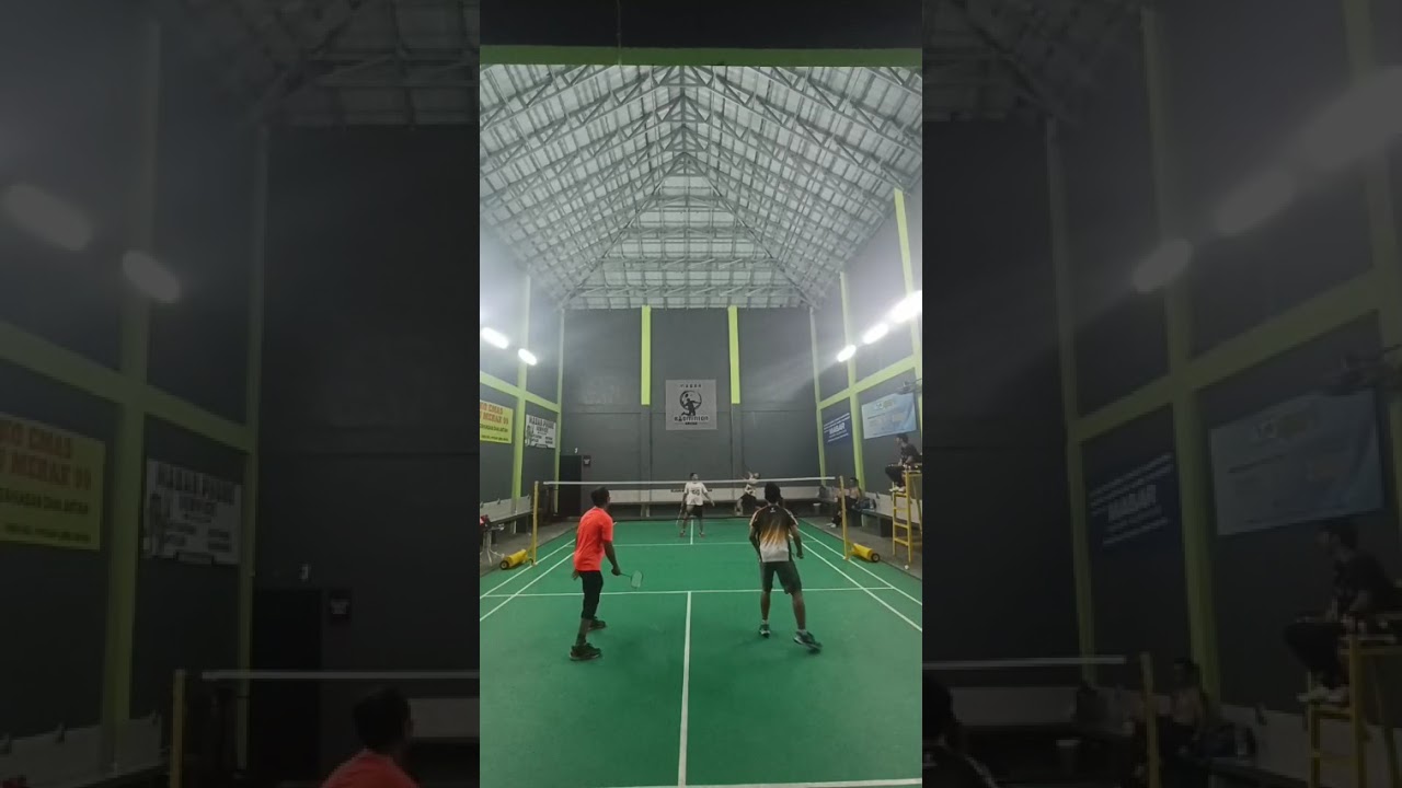 Mabar badminton GOR Mabar arena Partai seru #badminton #fypyoutube 