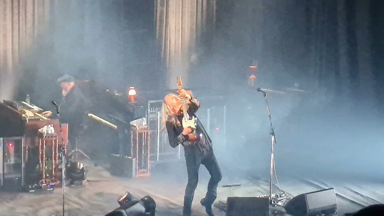 Hellbillies - Ei krasafaren steinbu - Live i Kongsberg Musikkteater 2021