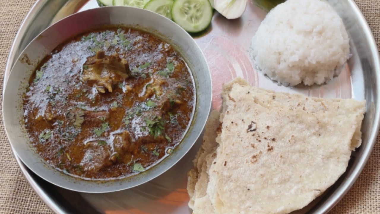 Saoji mutton curry | सावजी मटन रस्सा| tasty and delicious nagpur style mutton curry