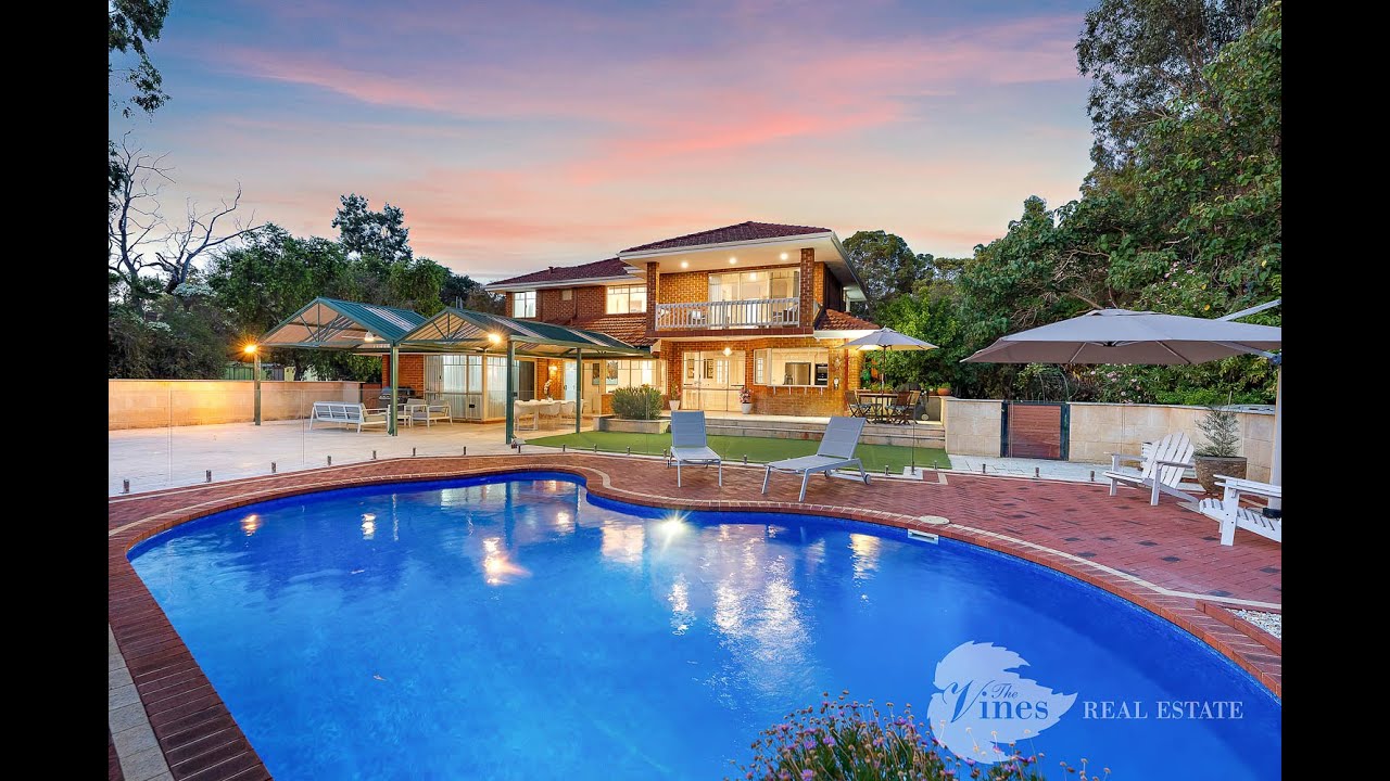 61 Vines Avenue, The Vines