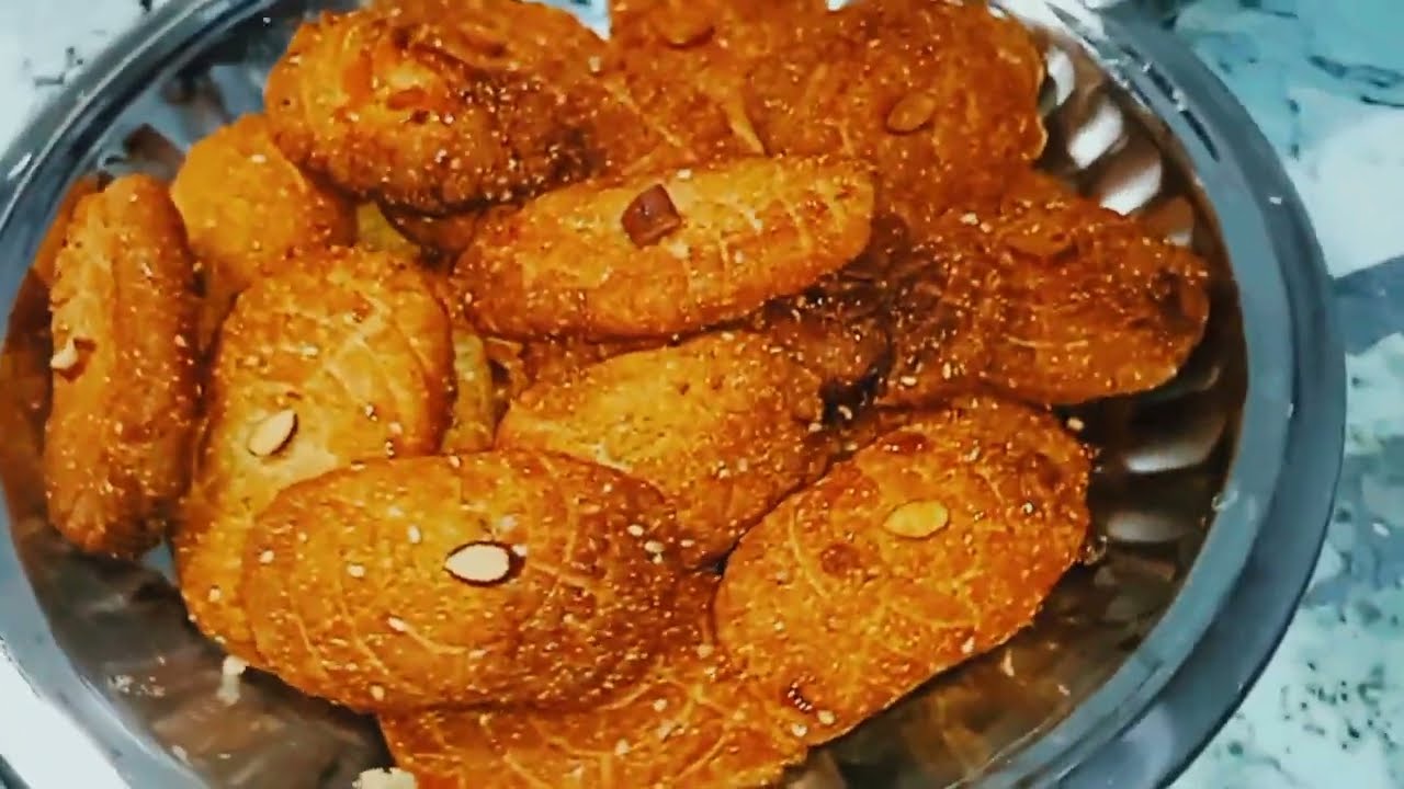 1कप गेहूं के आटें में सूजीऔर चीनी मिलाकर बनाएं क्रिस्पी बिस्किट महीनेभर खाएं |New Atta Biscuit 