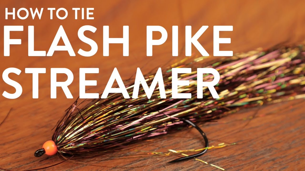 FLY TYING • Flash Pike Streamer