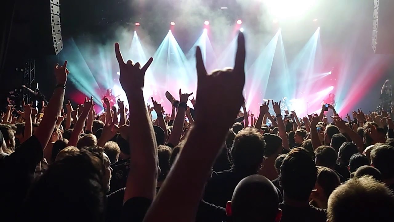 BABYMETAL - Road of Resistance live + ending Vienna, Austria, [11 Febr '20]