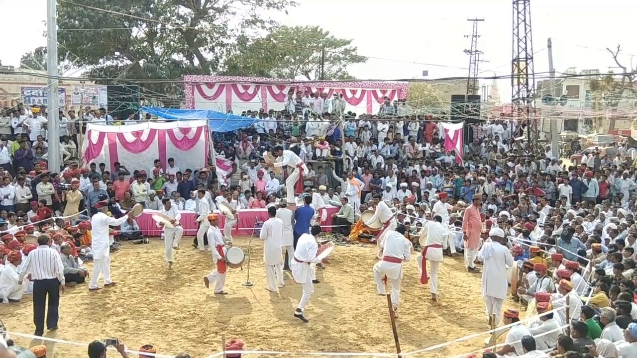 Chang Dhamaal Momasar Holi 2018