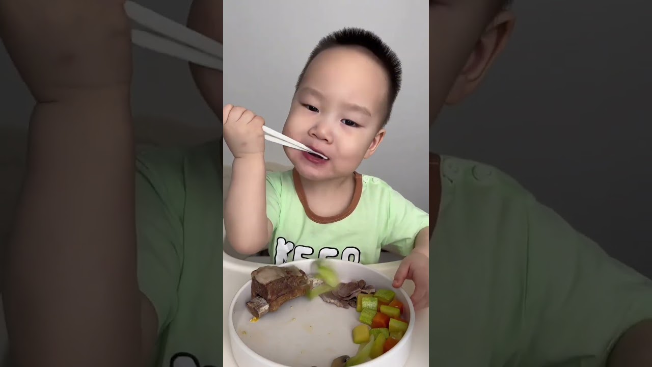 Our Baby's Favorite SUPERFOODS for Self-Feeding! #cute #baby #eating #cutebabyshorts
