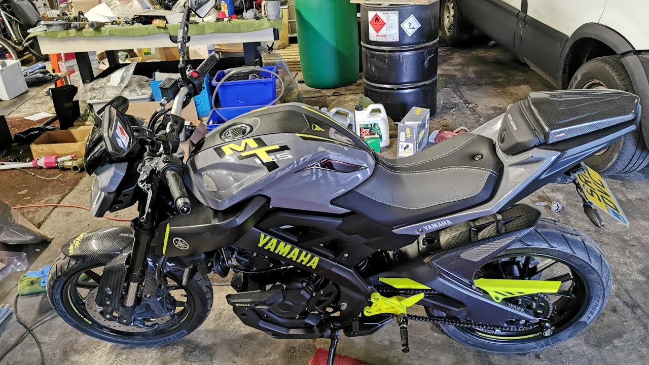 Customising My Yamaha MT125 DIY Style!