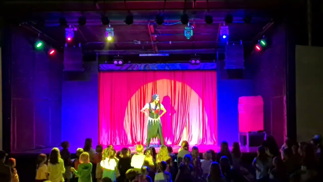 2022-10-27 Sa Coma,  Hipotels Kids Dancing Party - Veo Veo