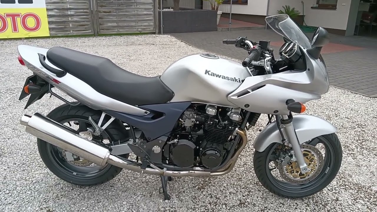 Kawasaki ZR-7 S 2001 Rezmermoto prezentacja motocykla