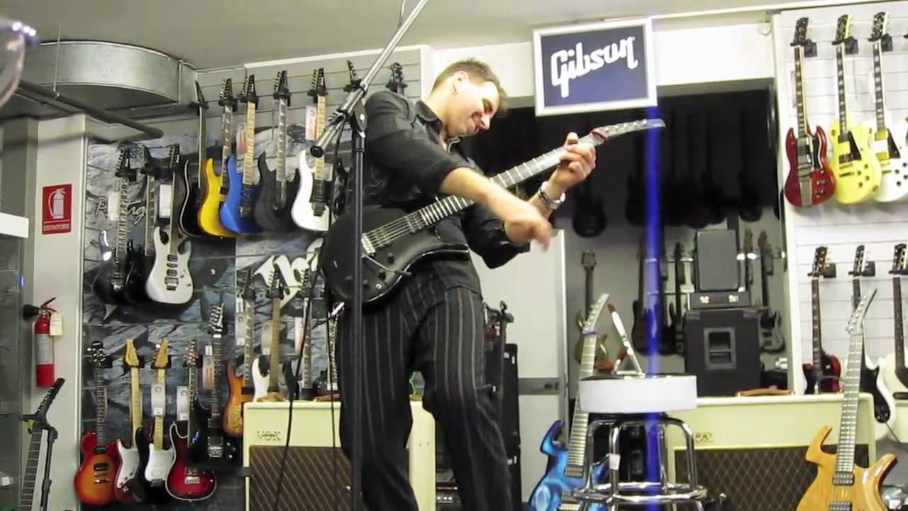 Dave Martone - Angel Fish - performance at Lucky Music Milan