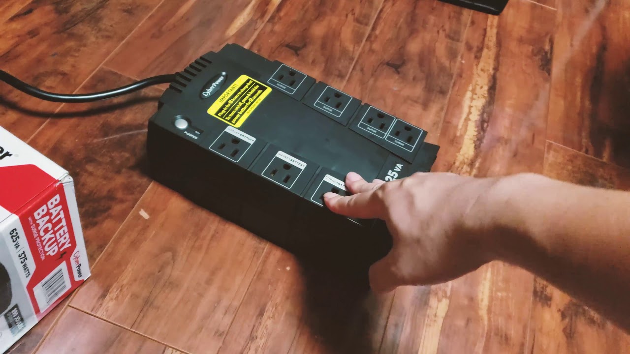 (Обновление: Это хлам, не покупайте!) Распаковка ИБП CyberPower 625VA для ПК (CST625G)