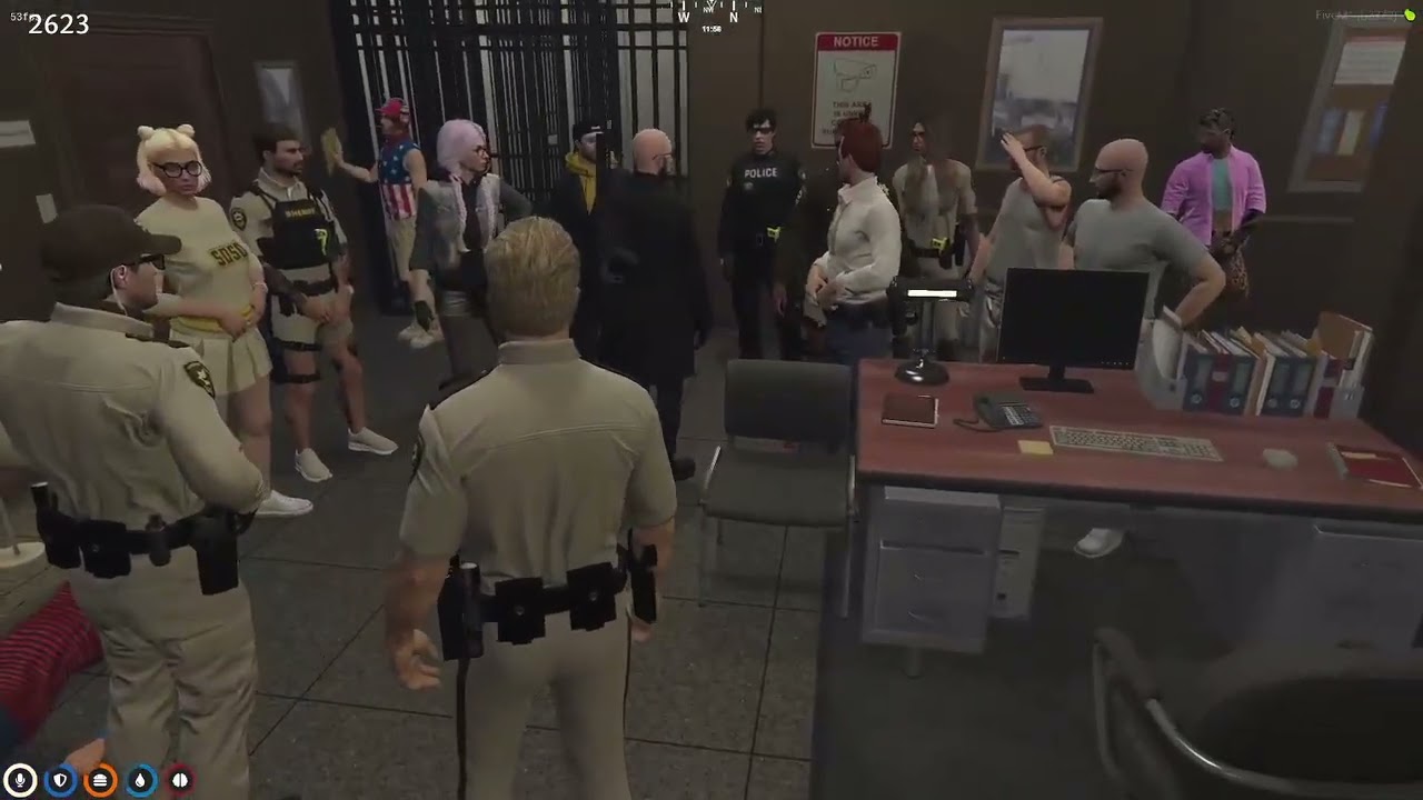 Vingle is so excited for pizza friday -  GTA5 RP