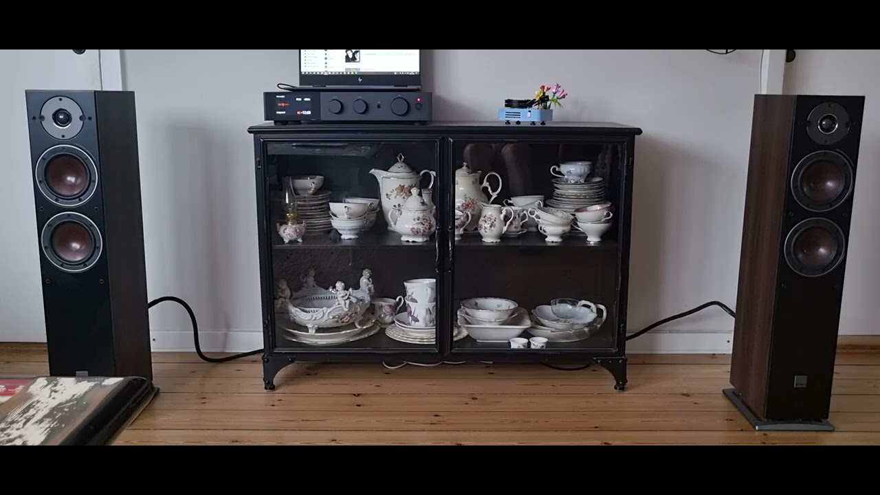 SOUND DEMO || Dali Oberon 5 + Audiolab 9000a || 