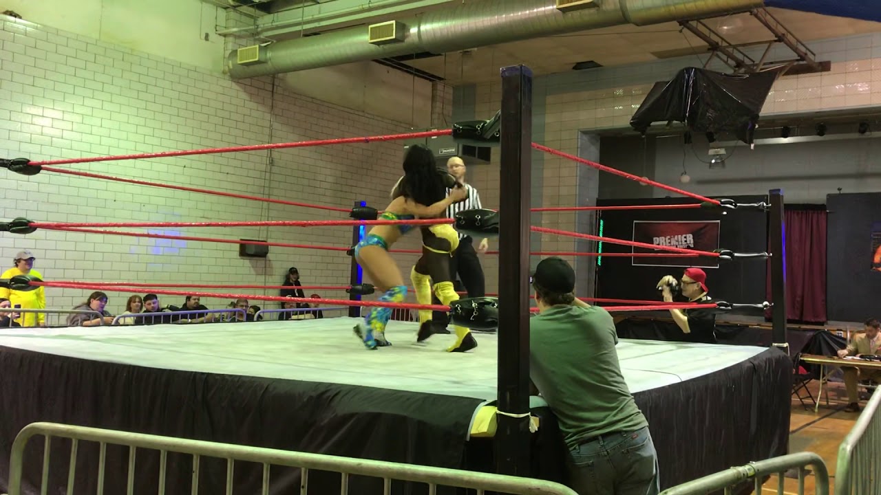 Queen Aminata vs RayLyn 10/19/19