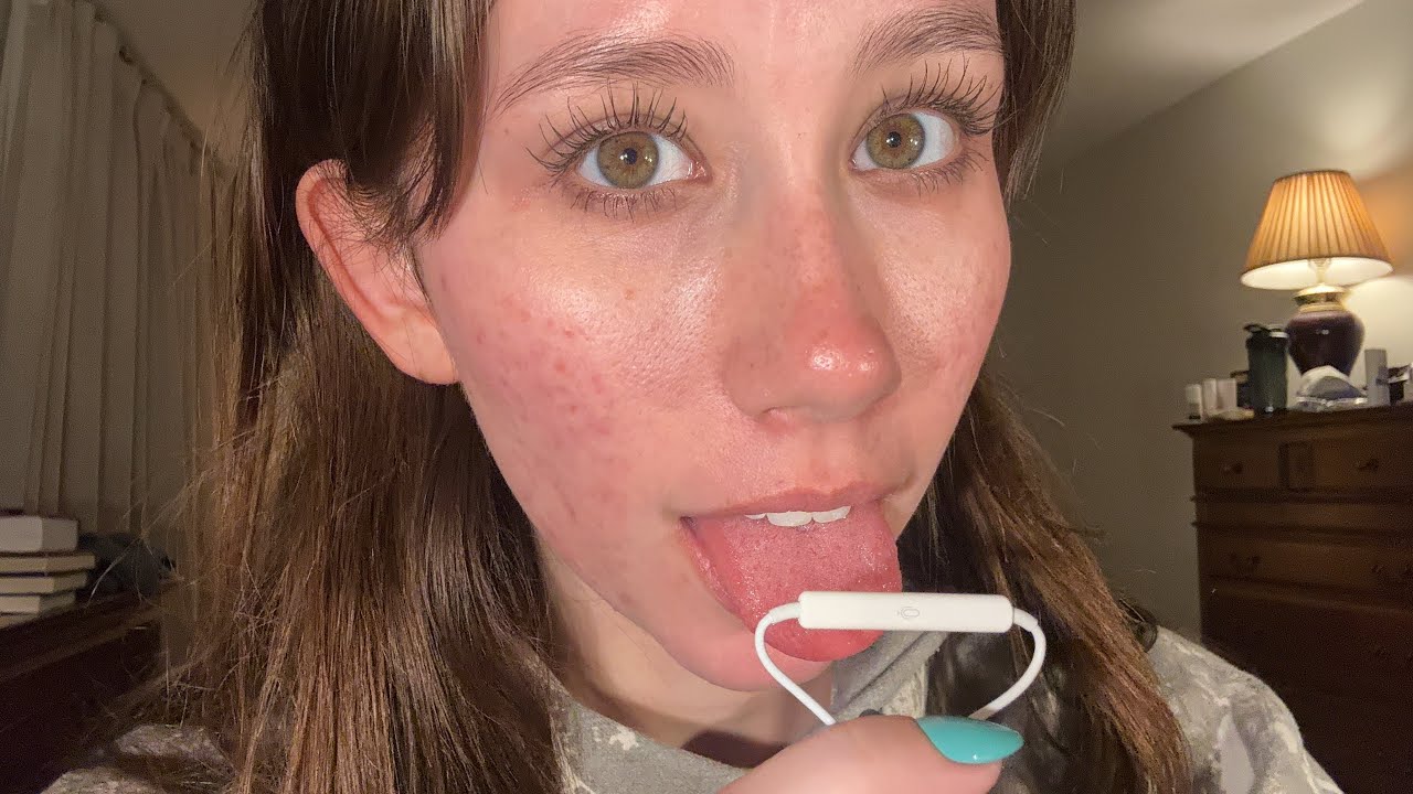 ASMR | Mic Nibbling Mouth Sounds (Lofi)