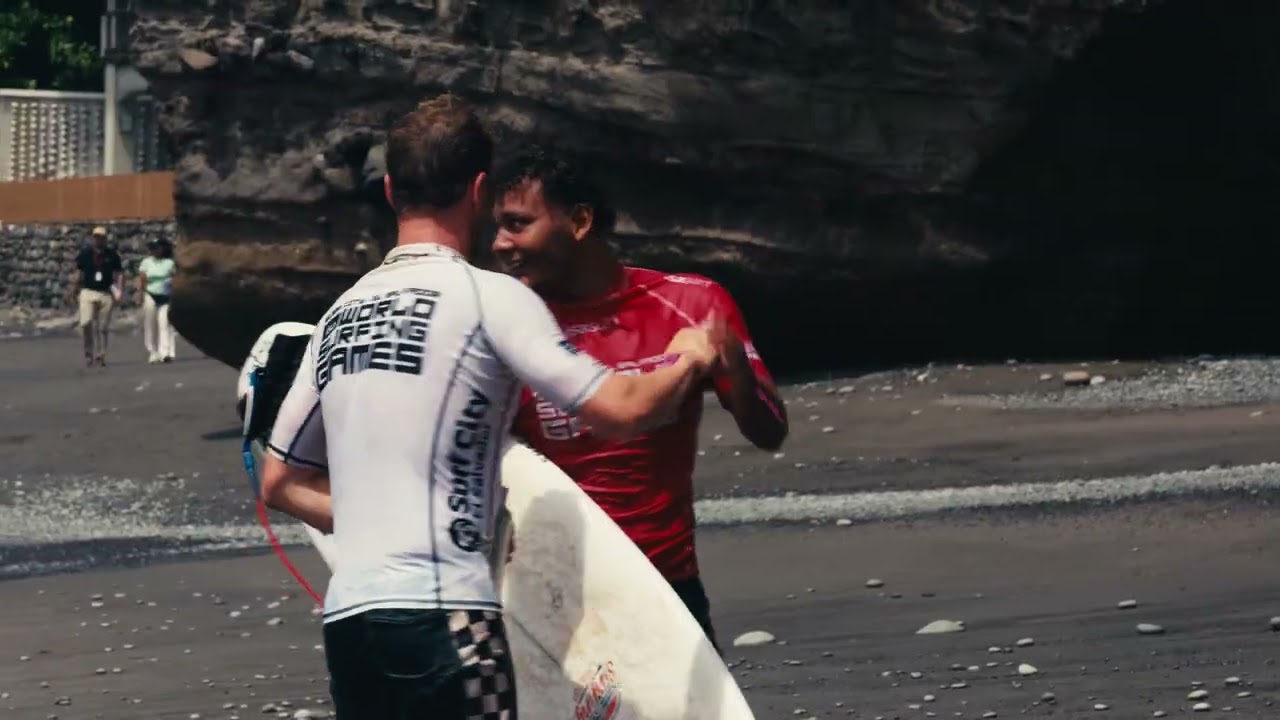 Először teljes létszámú magyar csapat a hullámszörf világbajnokságon🇭🇺🏄🏽