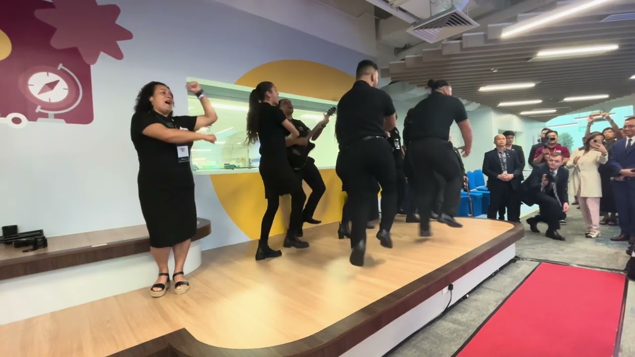 Waiata performance by the Kapa Haka Group from New Zealand