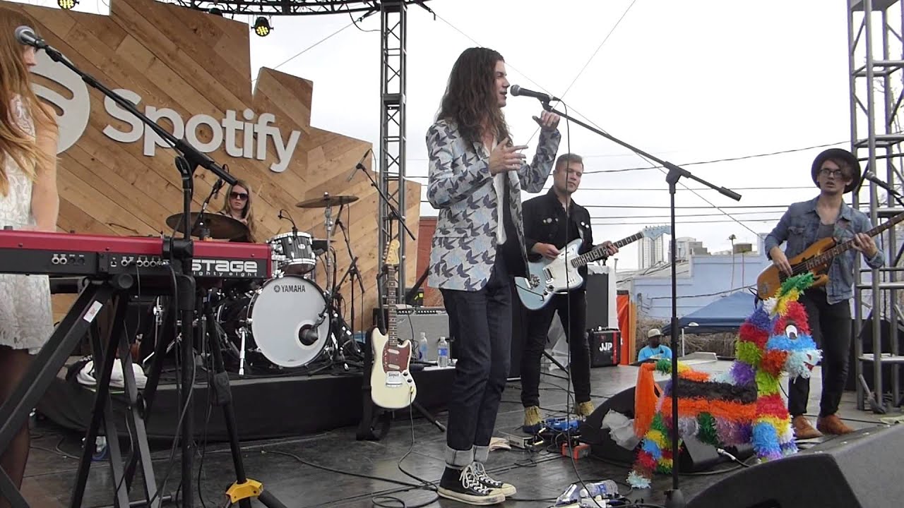 BØRNS - Let You Down (SXSW 2015) HD