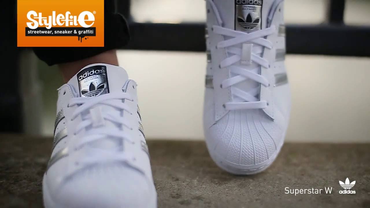 adidas Originals Superstar Women Sneaker white silver (On-Feet) @Stylefile