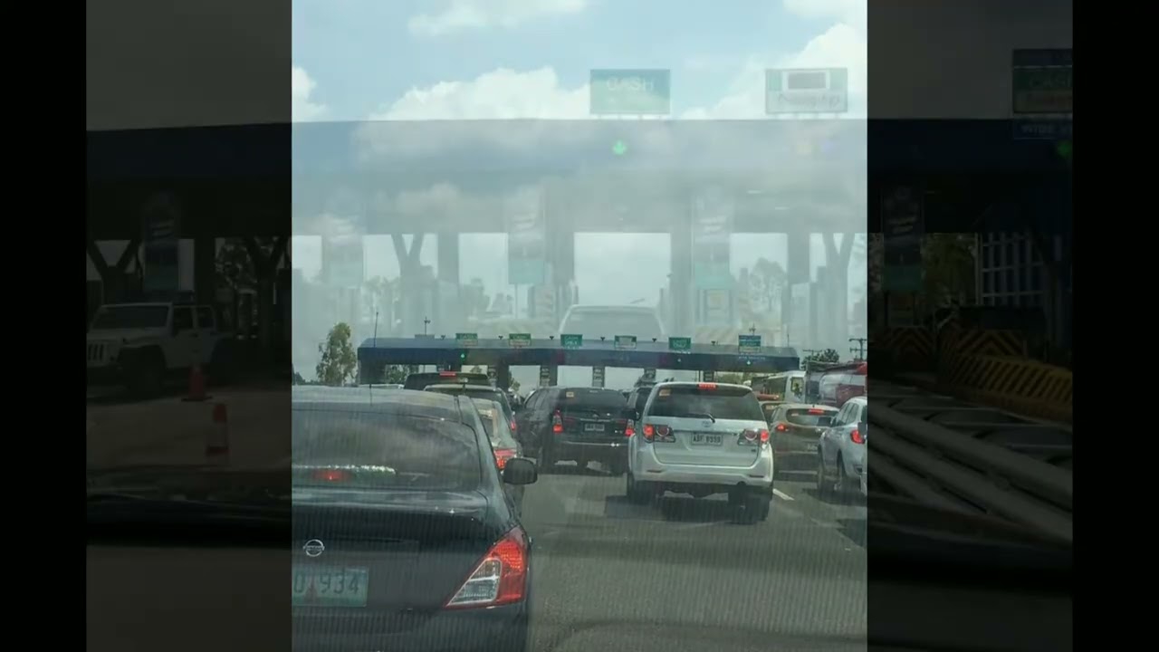 SCTEX Tarlac Toll Plaza