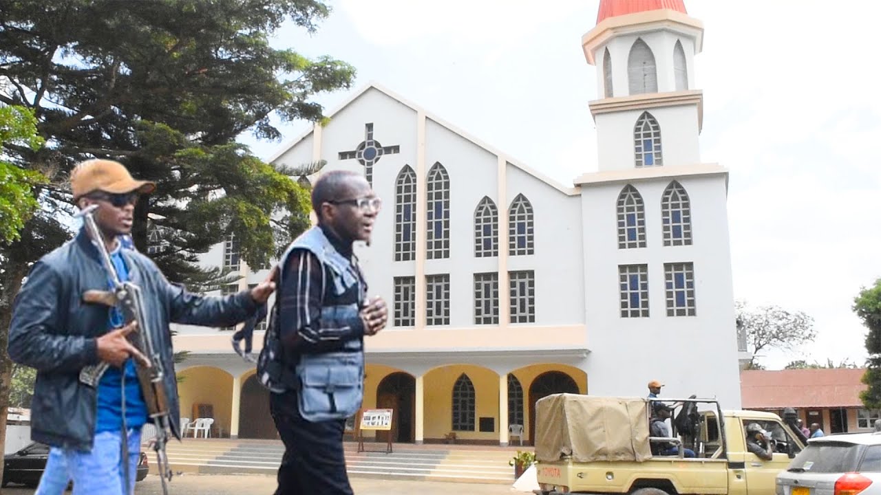 TAHARUKI:TAPELI AKAMATWA KANISA KATOLIKI ARUSHA,SHEKHE AFIKA KUDAI PESA ZAO..