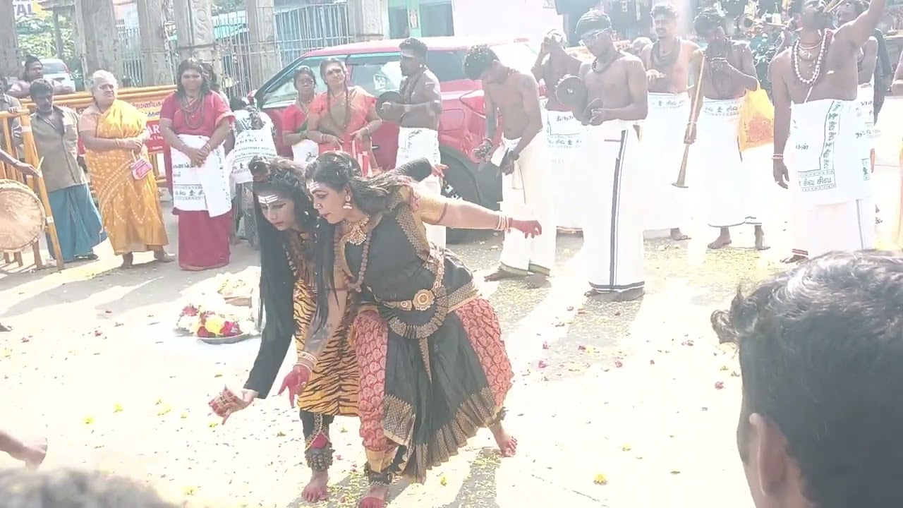 திருச்சிற்றம்பலம் பாடி மோளம் அடிச்ச தருணம் – சிவனின் சக்தி நடனமாடிய தரணும்!🔱#Sivan#TiruchendramPalam