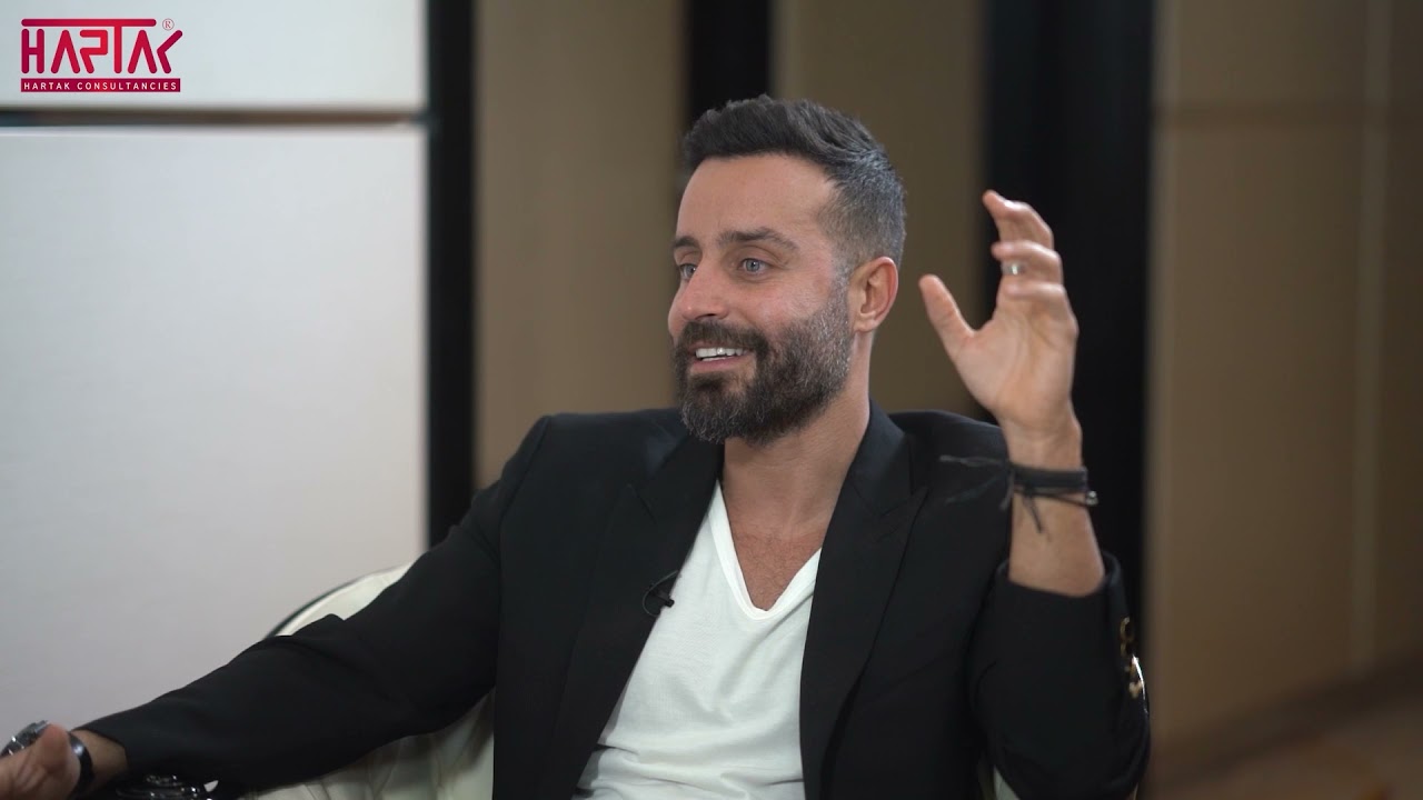 مقابلة خاصة مع الفنان #سعد_رمضان في مؤسسة حرتك مع خريجنا سالم الهاجري