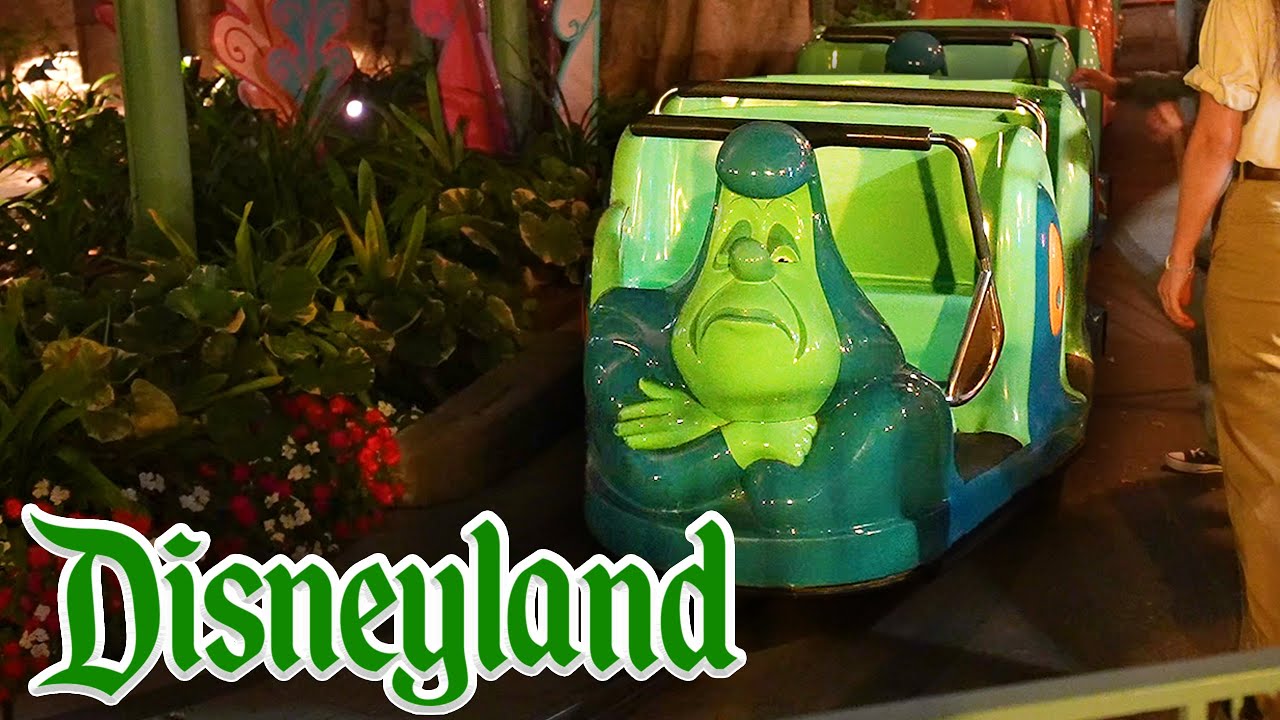 Alice in Wonderland at Night - Disneyland Rides [4K POV]