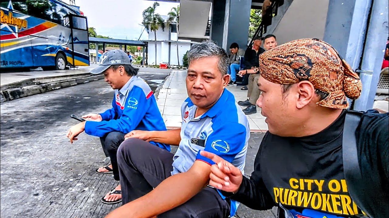 KERNET SAPROL DAPAT PUJIAN DARI PAK JEPRI! AUTO SALAH TINGKAH...???SUGENG RAHAYU 7139