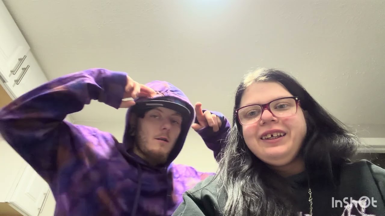 Come bum around with us 