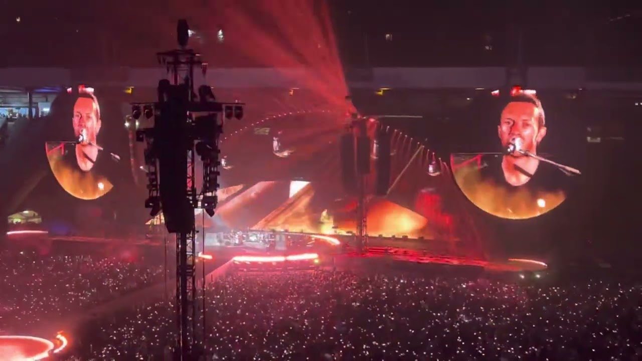 Coldplay fix you/biutyful live at Hampden park Glasgow 24/08/2022