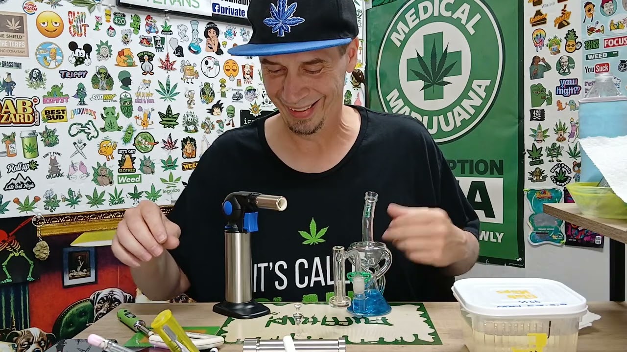 Glob mops square mop bucket review & dab gas city glass rosin I made, Sunday hash #19 part 2