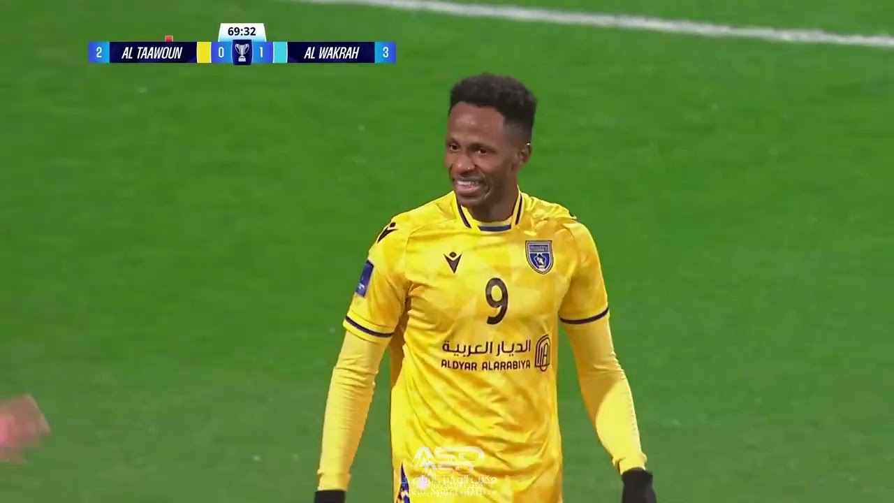 الكابتن عبدالفتاح ادم لاعب فريق نادي التعاون ( ملخص الموسم ) 2024 - 2025  || أصيل ميديا