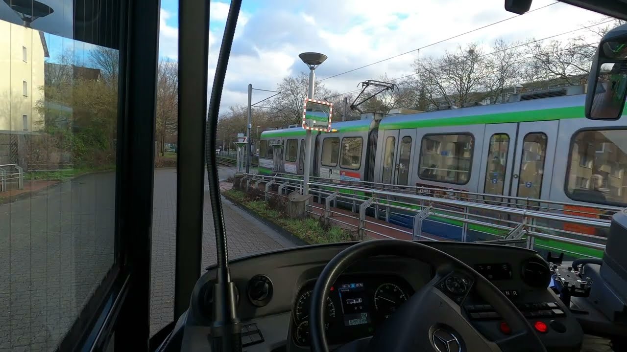 Vom Stadtrand in die City - ÜSTRA Linie 120