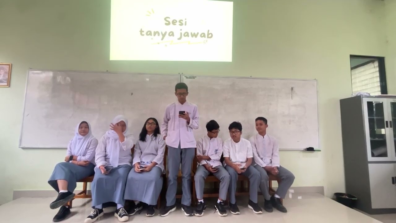 Video Presentasi Seni Budaya Kelompok 2—“Musik Tradisional Budaya Indonesia” X.J