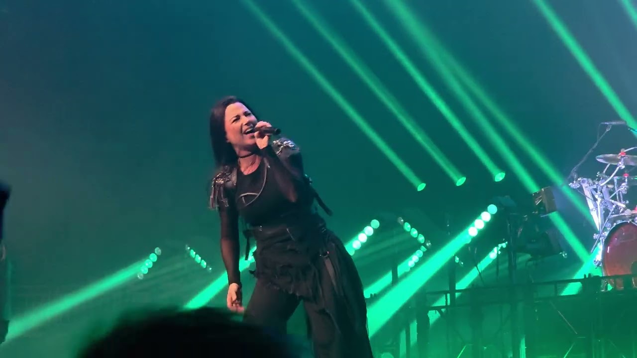 Evanescence - Going Under (Live @ Fiserv Forum, Milwaukee, WI, 9/18/2025)
